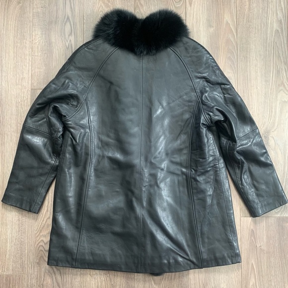 Vintage Leather & Rabbit Coat. - Picture 17 of 17
